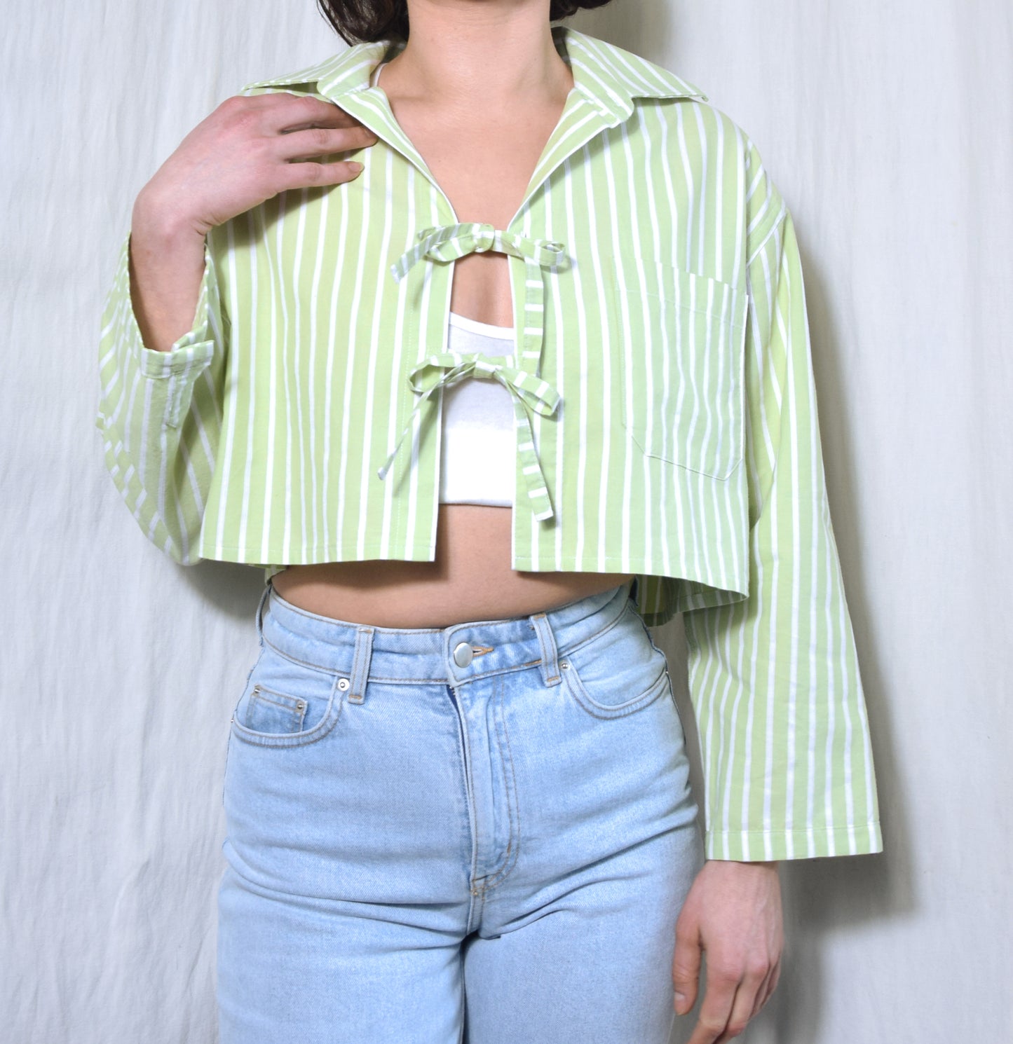 The May shirt in anise green and white stripes